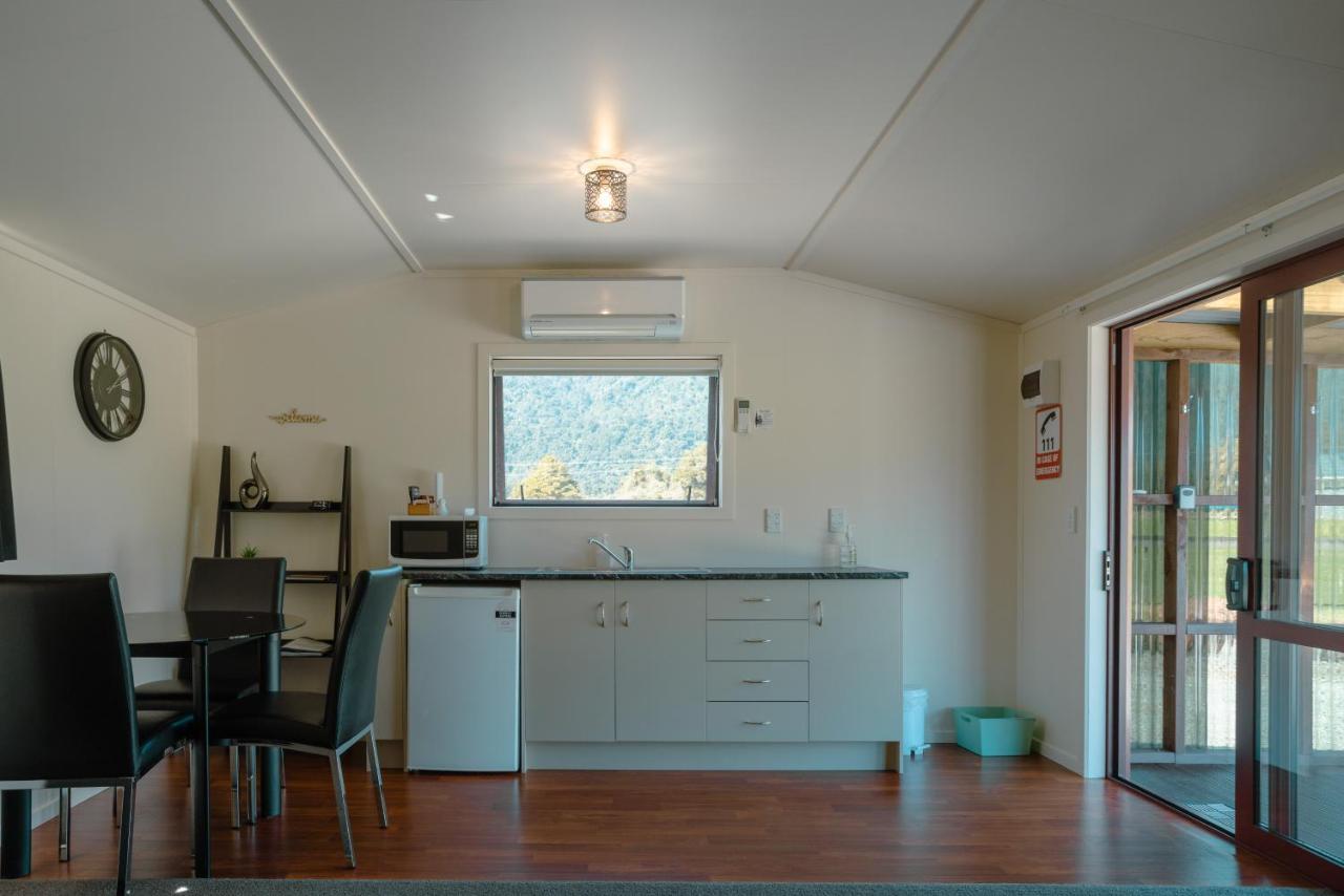 Te Awa Cottages فرانز جوزيف المظهر الخارجي الصورة